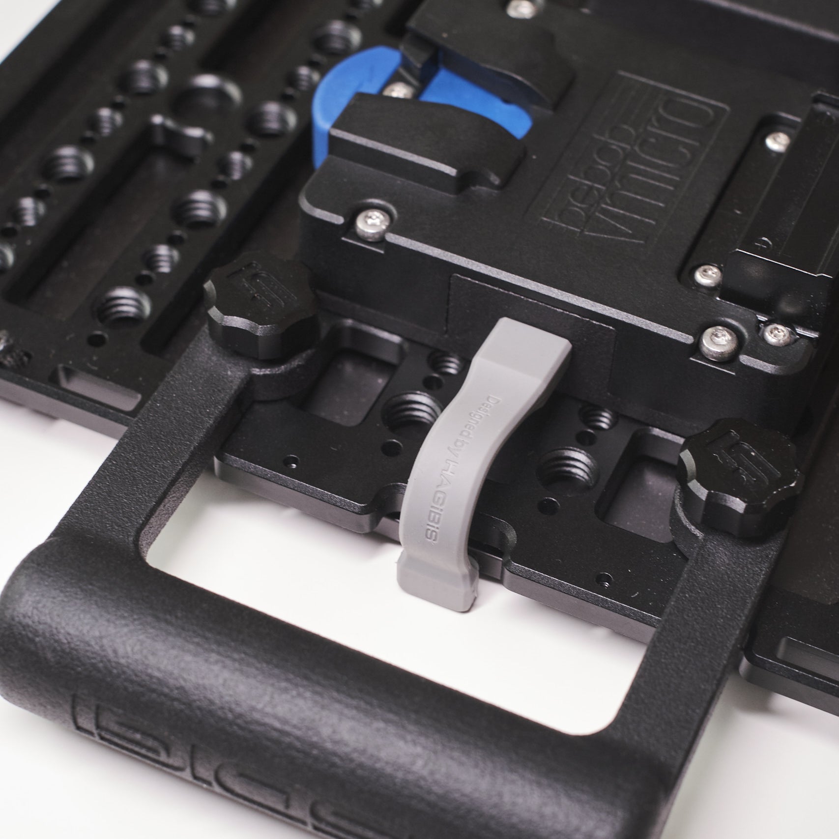 Bebob V Lock Micro Plate - USBC 65W - for LSdigi iPad Cheeseplates