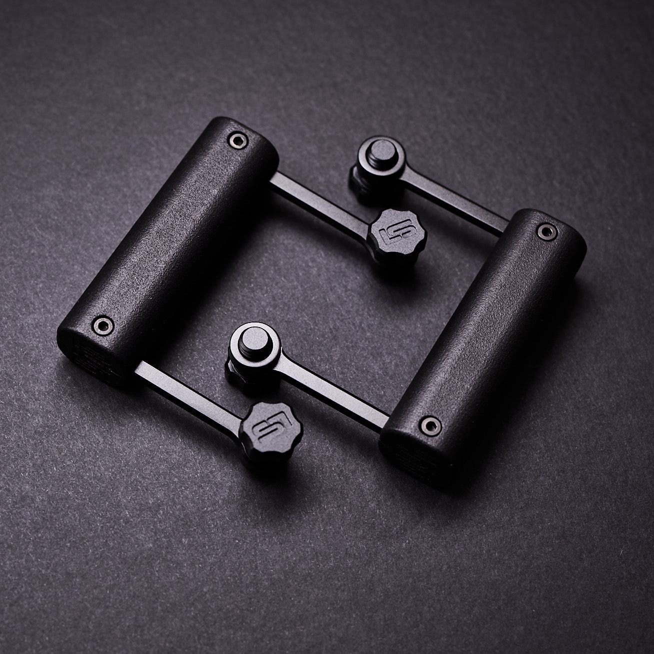 LSdigi iPad Cheeseplate Handle Kit