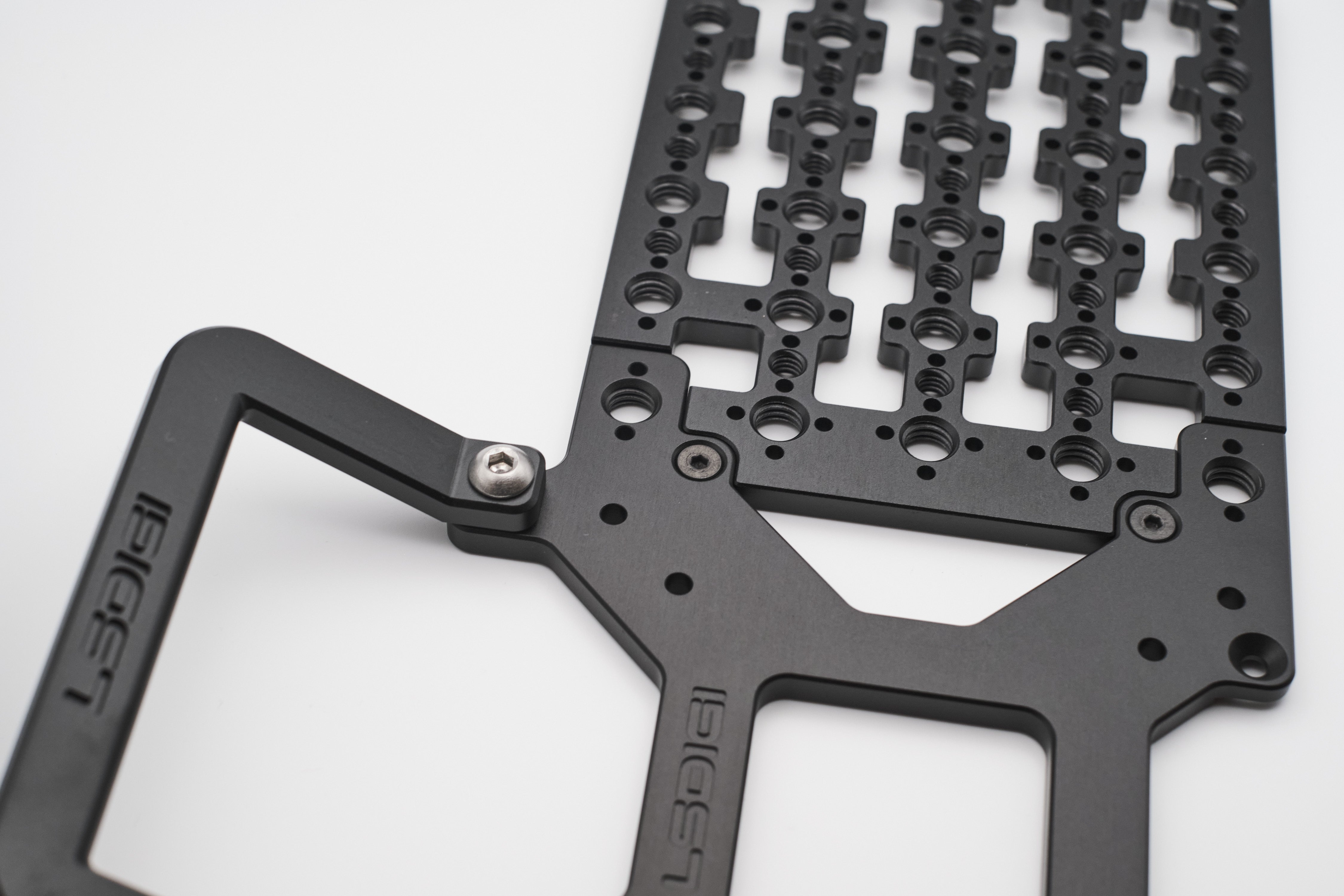 LSdigi VESA Monitor Mounting System (3/8-16 & 1/4-20)