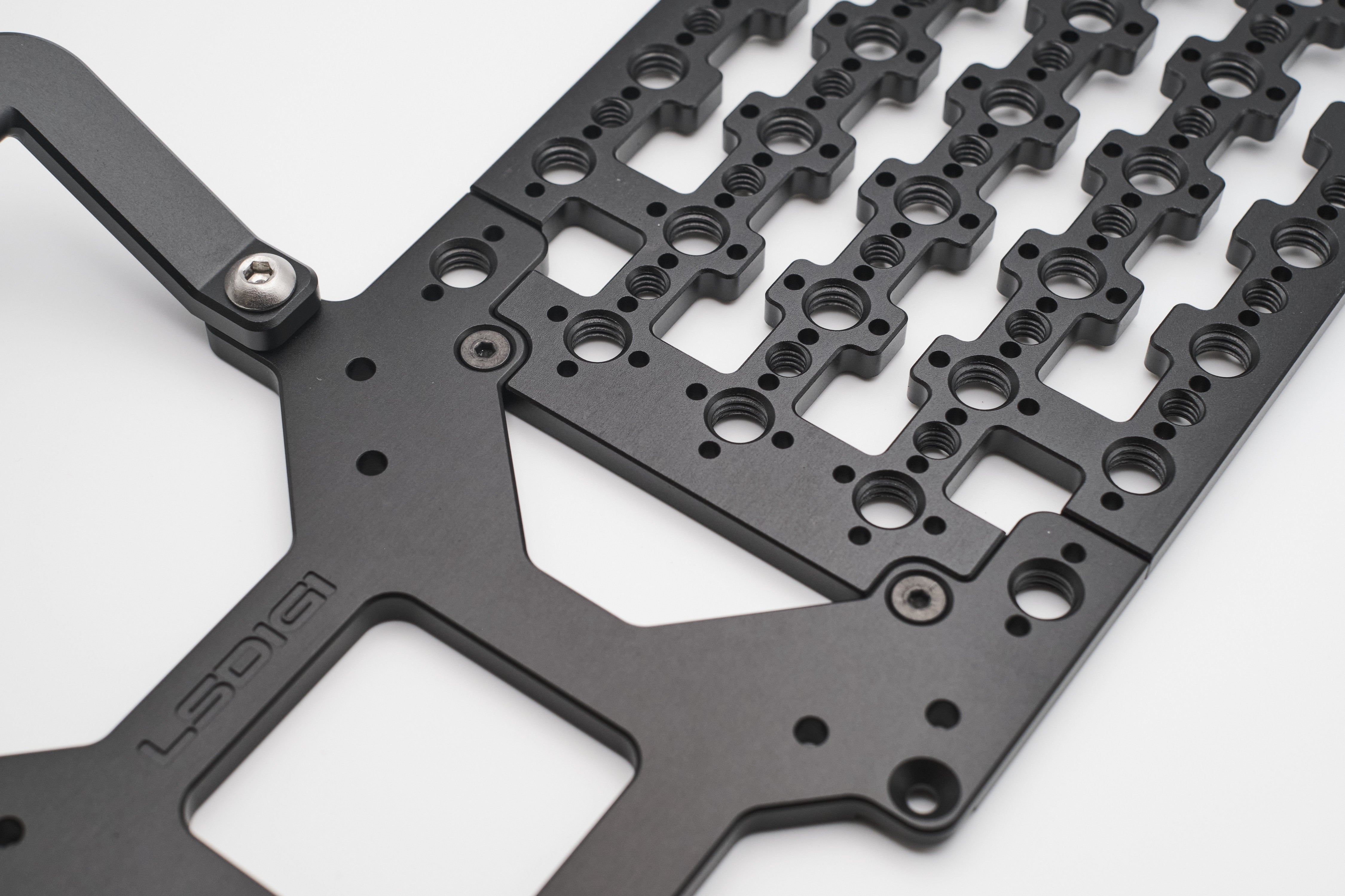 LSdigi VESA Monitor Mounting System (3/8-16 & 1/4-20)